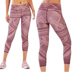 FABLETICS Mid Rise Printed Pureluxe Capri Purple Size XS Performance Wear Sporty